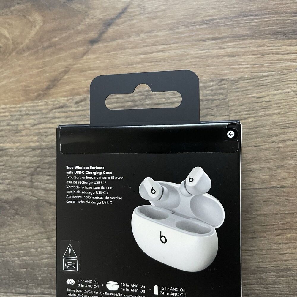 New Unopened Beats By Dre Beats Studio Buds Wireless Earbuds White BCGA2512 - Picture 6 of 6